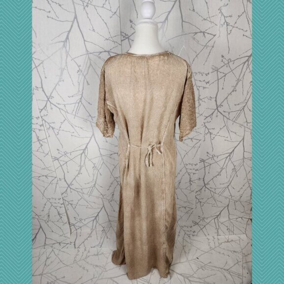 Papaya Moon Beige Floral Embroidered Loose Fit Maxi Dress - Picture 4 of 6